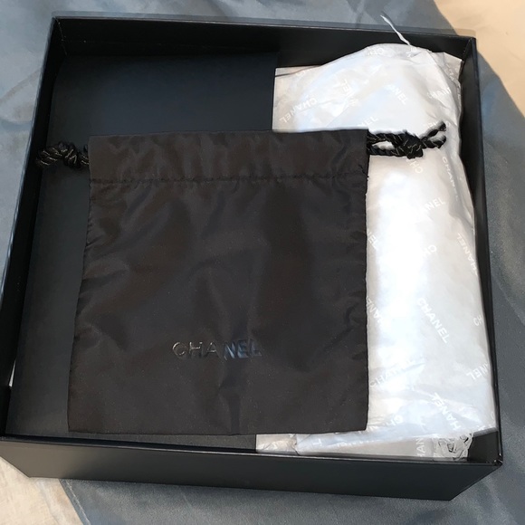 Chanel Storage Box - Picture 6 of 10